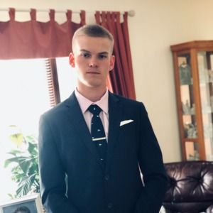 Meet your Posher, Adam